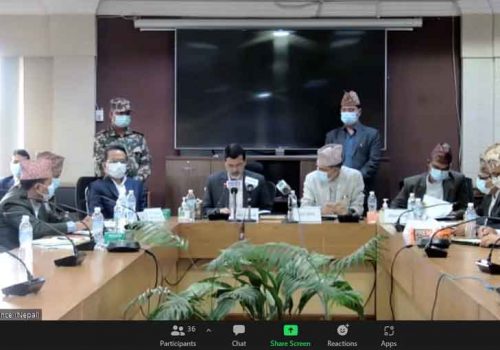 वैदेशिक रोजगारबाट फर्किएकालाई मोबाइल ल्याउन दिन सहजीकरण गरिँदै -अर्थमन्त्री शर्मा