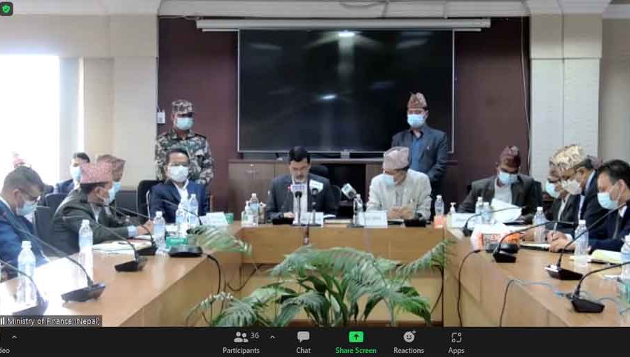 वैदेशिक रोजगारबाट फर्किएकालाई मोबाइल ल्याउन दिन सहजीकरण गरिँदै -अर्थमन्त्री शर्मा