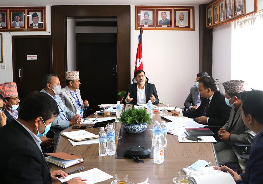 स्टार्टअप व्यवसाय कर्जा सजिलै पाउनसक्ने गरी कार्यविधि बनाउन अर्थमन्त्रीको निर्देशन