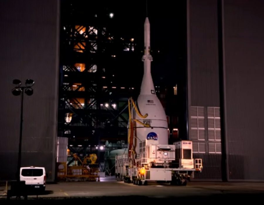 नासाको ओरियन चन्द्र यान रकेटमा जोडिनका लागि तयार