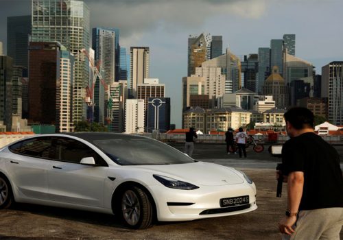 प्रतिस्पर्धीलाई पाखा लगाउँदै टेस्लाको विद्युतीय गाडी सिंगापुरमा उल्लेख्य बिक्री