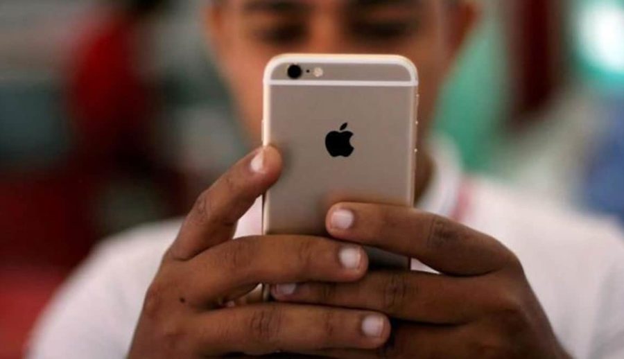 सबैभन्दा बढी निष्ठावान् ग्राहक एप्पलका, ९० प्रतिशतले आईफोन नै किन्छन् : रिपोर्ट