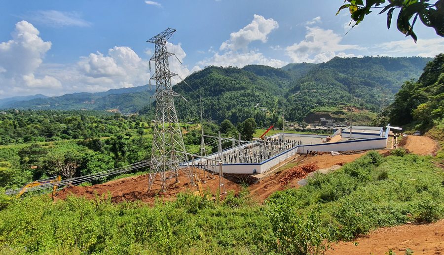 हुवासिन सिमेन्टलाई विद्युत दिने स्वीचिङ स्टेसन सञ्चालनमा