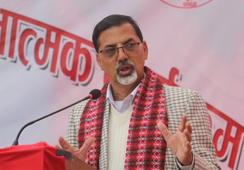 पूर्ण डिजिटल कारोबार बनाएपछि डिजिटल करेन्सीमा जान सकिन्छ : अर्थमन्त्री शर्मा