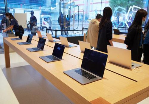 एम टू चिपसेटको साथ १३ इन्चको एप्पल म्याकबुक प्रो मोडेल लन्च हुनसक्ने