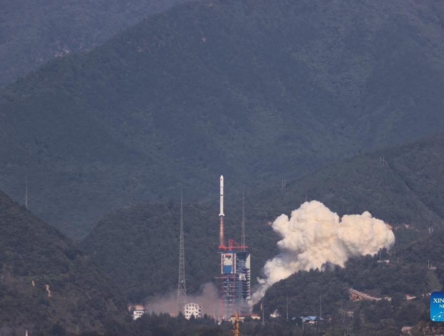 China completes three rocket engine ignition tests in single day