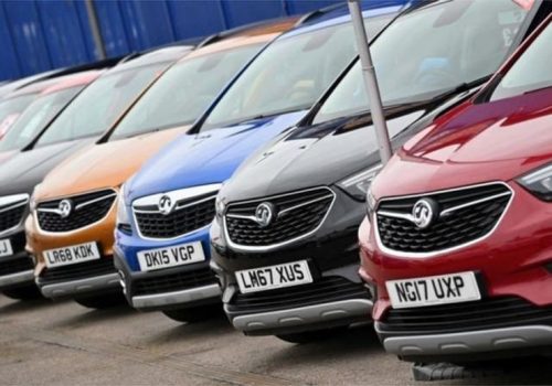 चिप अभावले विश्वको विश्वको अटो क्षेत्रलाई कत्तिको प्रभाव पारिरहेको छ?