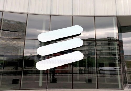 एरिक्सनले क्लाउड कम्युनिकेशन संस्था भोनेजको स्वामित्व ६.२ अर्ब डलरमा किन्ने