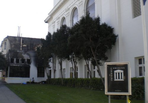 इन्टरनेट आर्काइभले स्थापनाको २५ वर्ष मनाउँदै