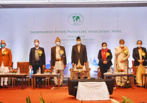 विद्युतीय सवारी साधनको प्रयोग बढाउन प्रधानमन्त्रीको आग्रह