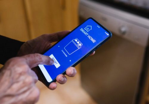 बेलायतमा नयाँ कानूनमार्फत डिभाइसहरुमा पूर्वनिर्धारित पासवर्ड राख्न प्रतिबन्ध