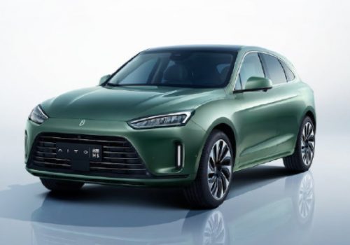 इलेक्ट्रिक कार बजारमा ह्वावेको प्रवेश, आइटो एम५ का साथ टेस्लासँग प्रतिस्पर्धा गर्ने