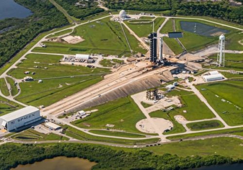 स्पेसएक्सले फ्लोरिडाको स्पेस कोस्टमा स्टारशिप लन्चप्याड निर्माण गर्दै