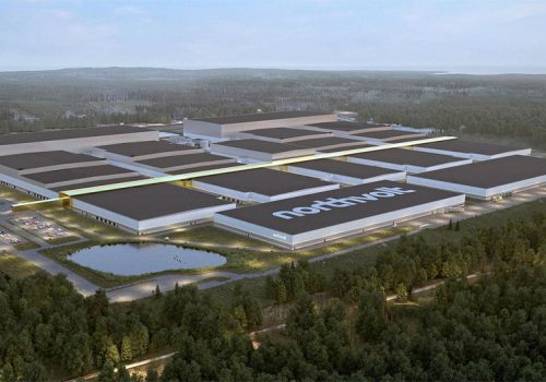 युरोपको ब्याट्री स्टार्टअपद्वारा आफ्नो पहिलो लिथियम आयन ब्याट्री उत्पादन शुरु