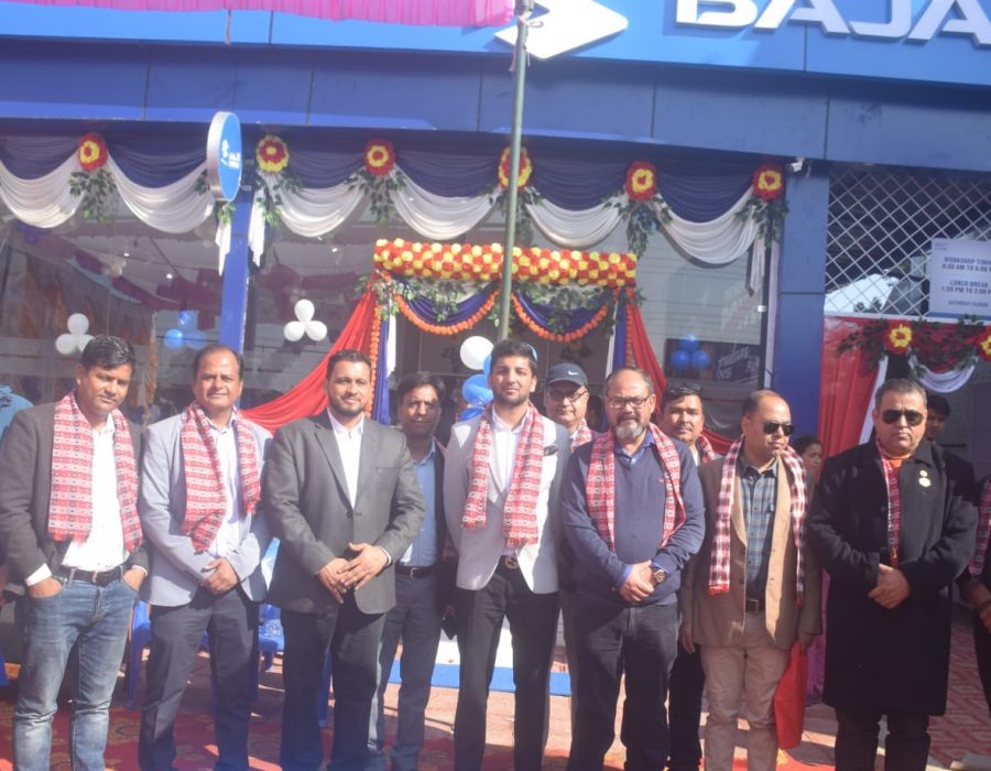 बजाजको नयाँ शोरुम अब गुलरिया, बर्दियामा