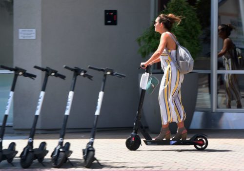 ई-स्कुटर र ई-युनिसाइकलहरूलाई बेलायतमा सार्वजनिकरुपमा प्रयोग गर्न प्रतिबन्ध