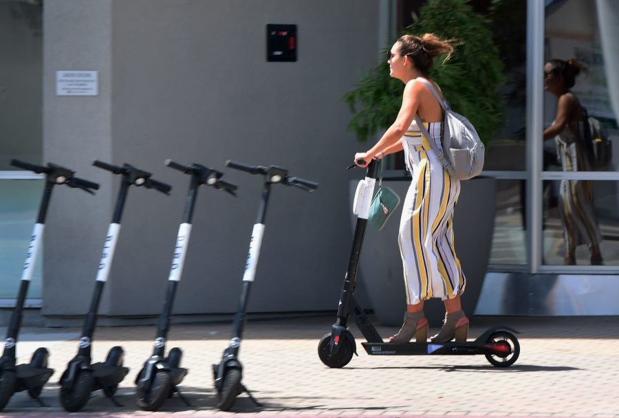 ई-स्कुटर र ई-युनिसाइकलहरूलाई बेलायतमा सार्वजनिकरुपमा प्रयोग गर्न प्रतिबन्ध