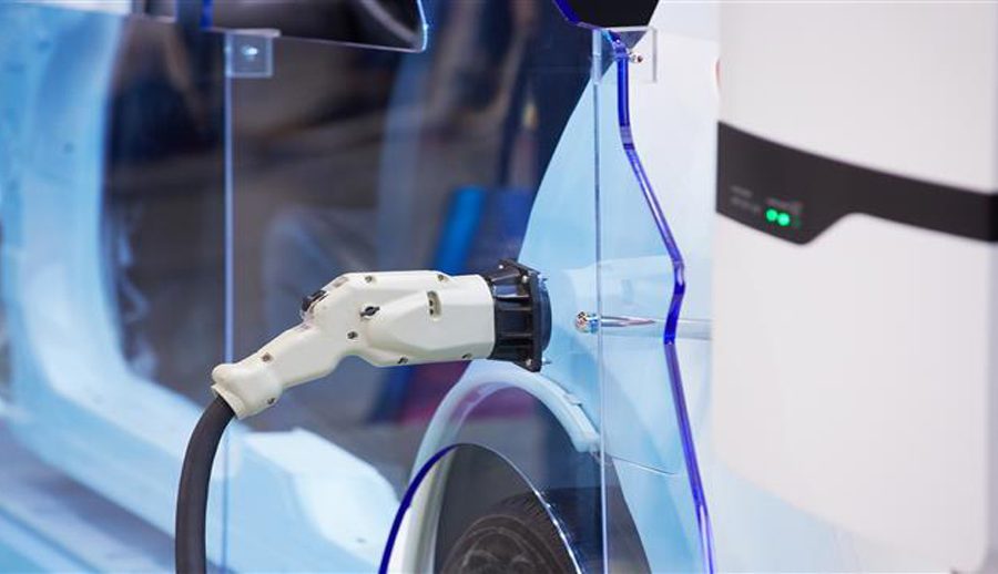 थाइल्याण्डले ईभीहरुमा रुपान्तरण गर्ने कम्पनीहरूको लागि प्रोत्साहन अनुमोदन गर्यो