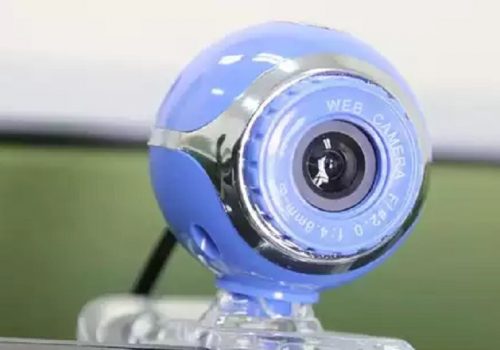 नयाँ वेबक्याम किन्दै हुनुहुन्छ, यी कुरामा ध्यान दिँदा उपयोगी हुन सक्छ