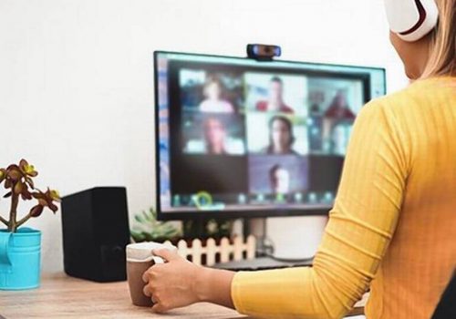 जूम कलबाटै सिईओले हटाए आफ्नो कम्पनीका ९०० जना कर्मचारी