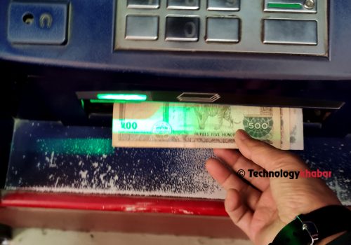 बैंक एटीएम प्रयोग गर्दा कतै यस्तो गल्ती त गर्नुहुन्न, नत्र अड्किन सक्छ नगद