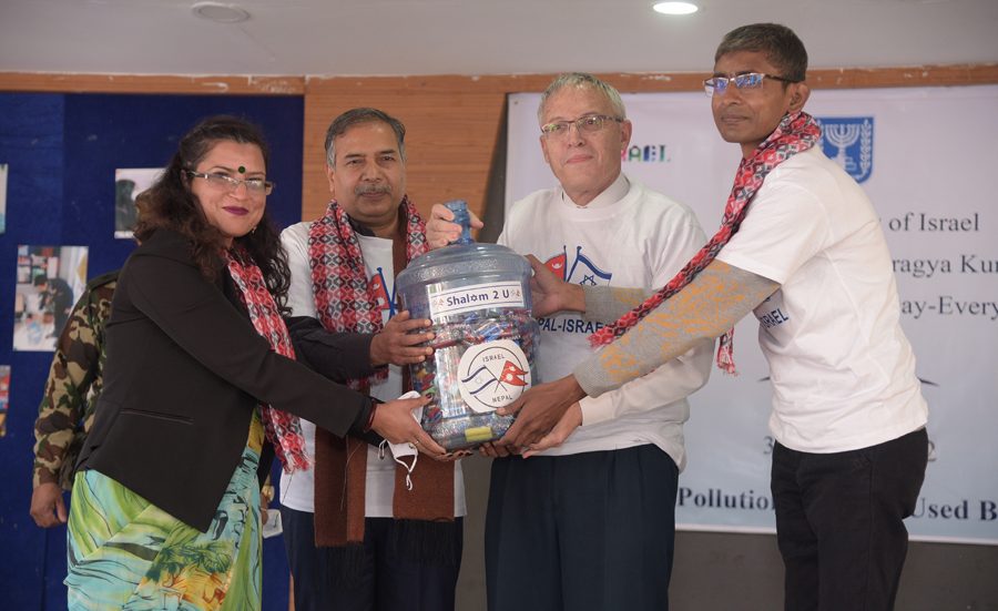 प्रदूषण रोक्न प्रयोग गरिएको ब्याट्री सङ्कलन गर्ने अभियान सुरु