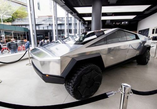 साइबरट्रक २०२३ भन्दा अगाडि सार्वजनिक नहुने टेस्लाको भनाई