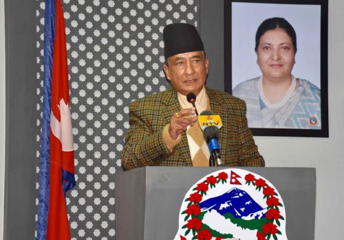 कोभिड १९ संक्रमण बढेसँगै अनलाइन र भर्चुअल सेवा प्रयोगमा जोडदिने सरकारको निर्णय