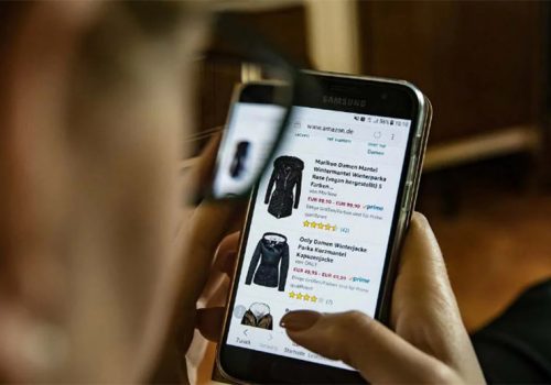 अनलाइन किनमेलमा ‘स्क्याम’ बढ्दोक्रममा, बच्नका लागि सधैं यी कुराहरू सम्झनुहोस्