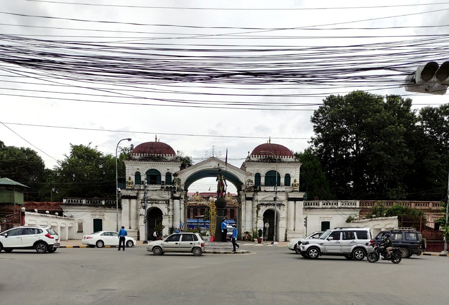 सिंहदरबारमा इन्जिनियरिङ सेवा समूहका कर्मचारी आन्दोलित