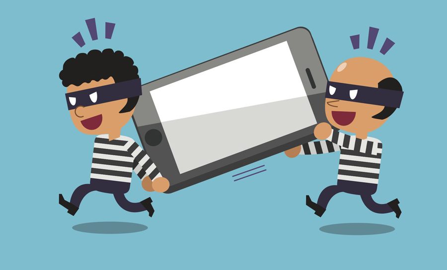 मोबाइल खोसेर भाग्ने समूहका चार जना पक्राउ