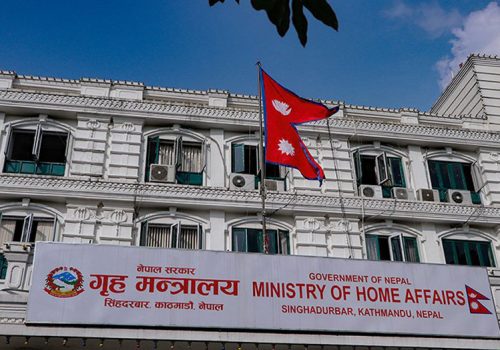 सामाजिक सञ्जाल र अन्य ‘डिजिटल’ माध्यमबाट फैलिने मिथ्या सूचना नियमनमा सरकारले थाल्यो ‘गृहकार्य’