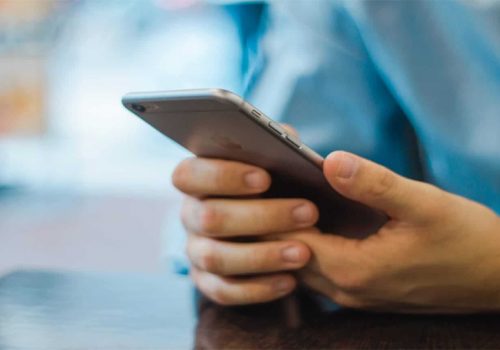 वैश्विक स्मार्टफोन बजारको शीर्षस्थानमा एप्पलको निरन्तरता