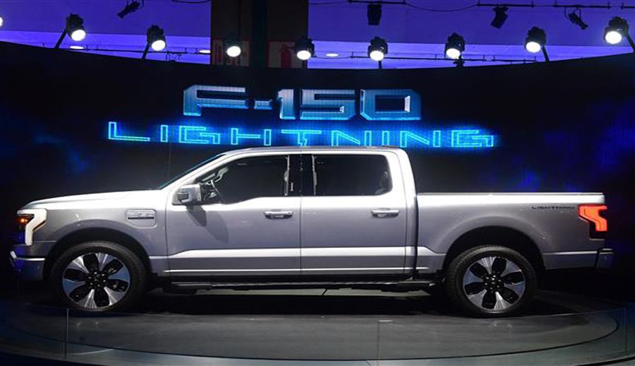 लम्बिँदै गएको चिप अभावका कारण अटो निर्मातालाई सास्ती