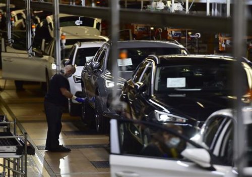 विद्युतीय गाडी निर्माणका लागि चेरीसँग साझेदारी गर्दै लक्सशेयर