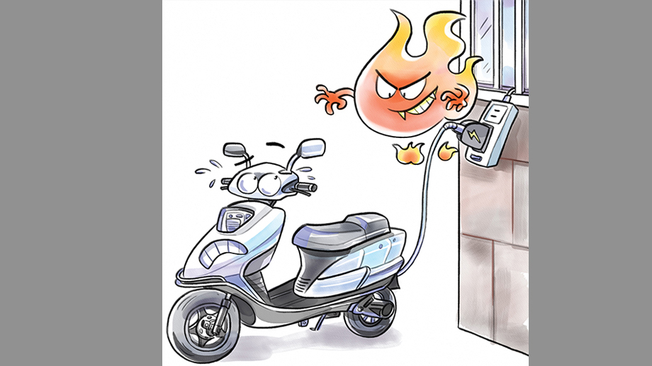 चार्जिङमा राखिएको ईलेक्ट्रिक स्कूटर भारतमा बमजस्तै एक्कासी विष्फोट