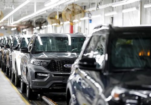 चिप अभावको कारण उत्तर अमेरिकी प्लान्टहरूमा उत्पादन सीमित गर्दै फोर्ड