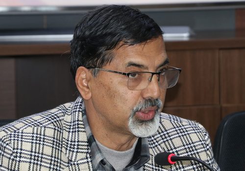 क्रिप्टो, हाइपर फण्डलगायतको कारोबार चुनौती भएको अर्थमन्त्री शर्माको भनाई