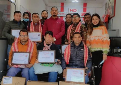 महेन्द्रनगरमा डिशहोम डिलर दाइ सम्मान