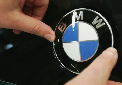 BMW sets new sales record of 2.56 mln cars in 2023, BEVs jumped by 74.4 percent YoY