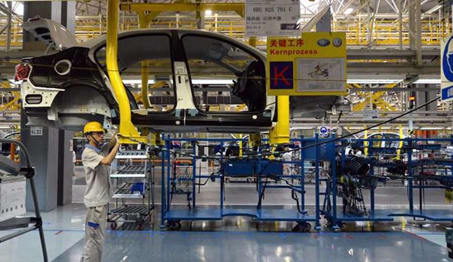 चीनको शेन्जेनमा भएको लकडाउनले गाडीहरुमा राखिने इलेक्ट्रोनिक्स सामग्री ढुवानी अवरोध