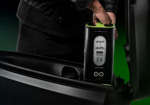 इलेक्ट्रिक भेहिकलका लागि गोगोरोले ल्यायो विश्वको पहिलो सोलिड स्टेट स्वापेबल ब्याट्री