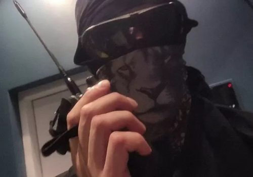 ह्याकरहरुले अमेरिकी रेडियो प्रसारण उपकरण खोसेर त्यसमार्फत् आपतकालीन सन्देश प्रसार गरे: एफसीसी