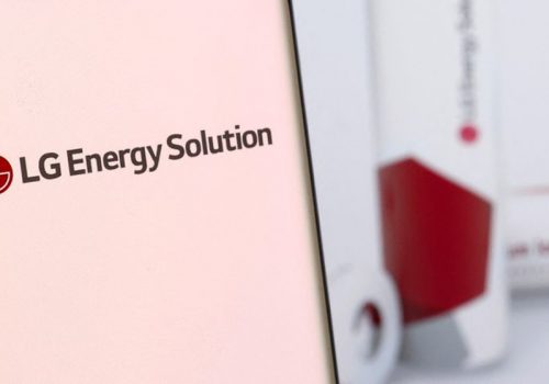 एलजी इनर्जी सलुसनले स्टेलान्टिससँग मिलेर क्यानडामा ब्याट्री उद्यम सेटअप गर्ने