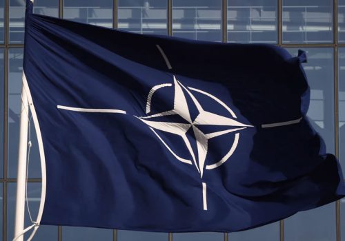 रुसी ह्याकरहरूले नाटो र पूर्वी युरोपेली सेनालाई निशाना बनाएको गुगलको भनाई