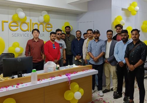 Realme opens up a new authorized service center at Itahari