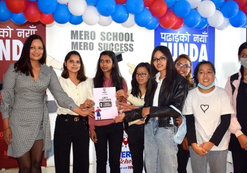 डिजिटल इ–लर्निङ्ग मेरो स्कूलको ‘सेल्फी पोइन्ट’ छायाँ सेन्टरमा