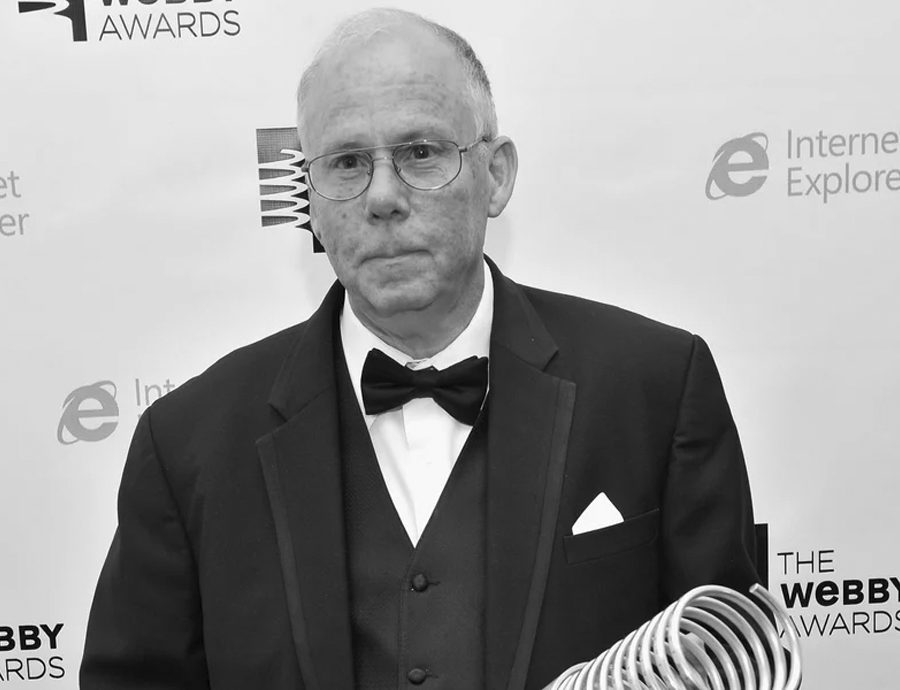 गीफका आविष्कारक स्टीफन विल्हाइटको निधन