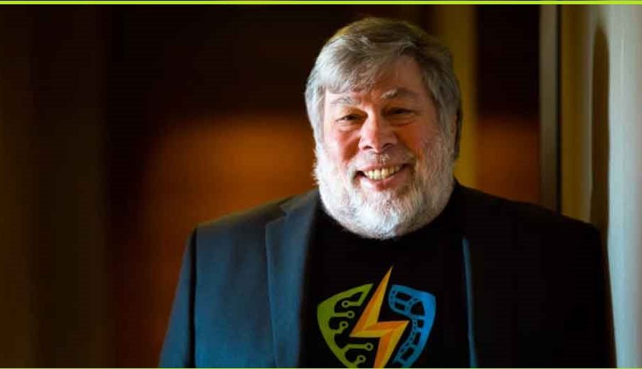 एप्पलका सह-संस्थापक स्टीव वोज्नियाक अस्पतालमा