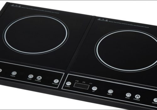 दुर्गमका विद्यार्थीलाई विद्युतीय चुलो